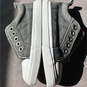 Cat & Jack Gray Kids Sneakers